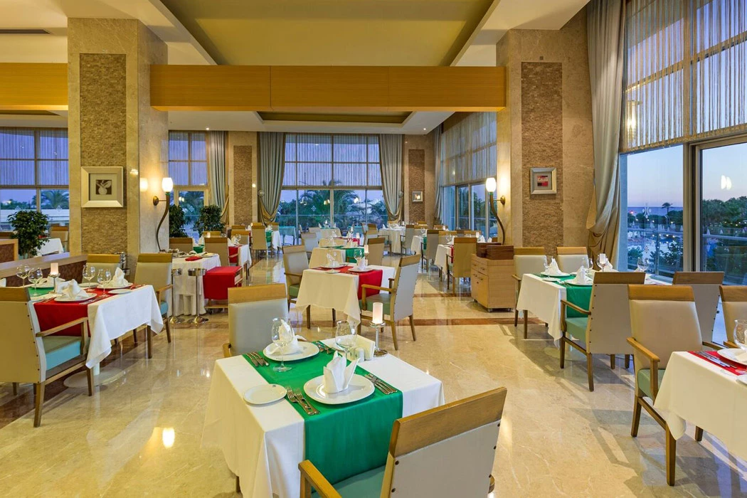 #altIMG Yeme-İçme in Hotel# Miracle Resort Hotel #altIMG in# Antalya, Türkiye - #altIMG Image# 5