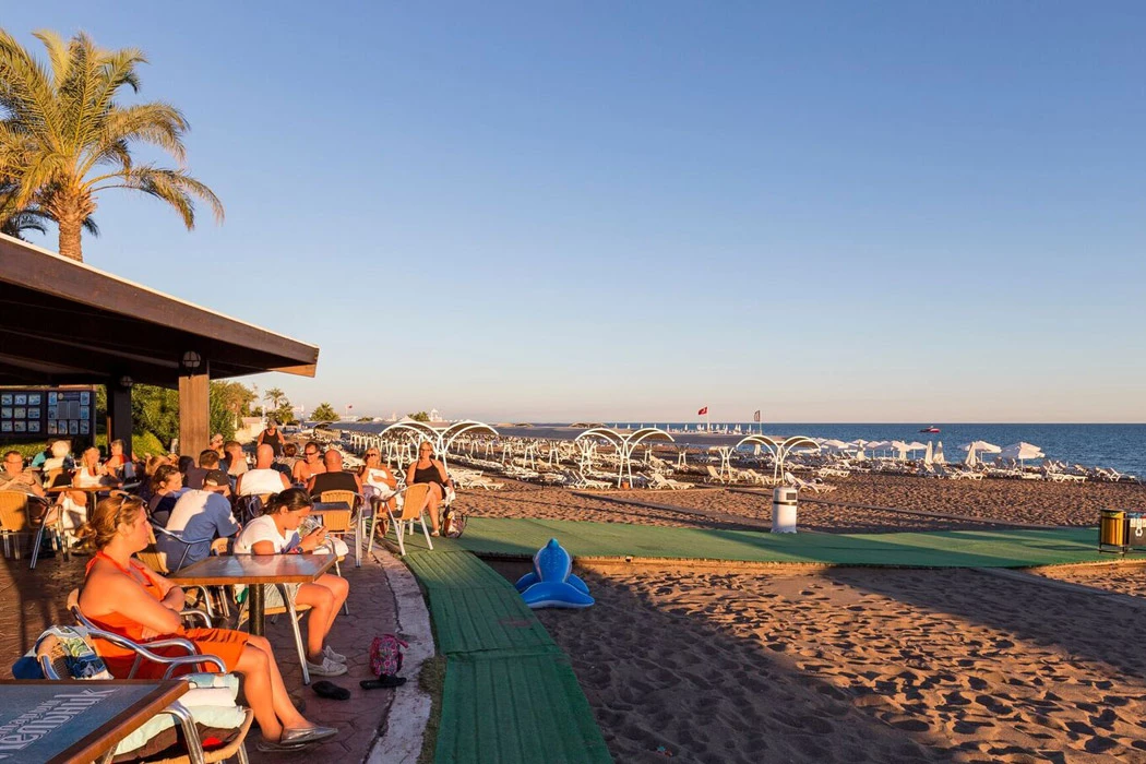 #altIMG Plaj in Hotel# Miracle Resort Hotel #altIMG in# Antalya, Türkiye - #altIMG Image# 5