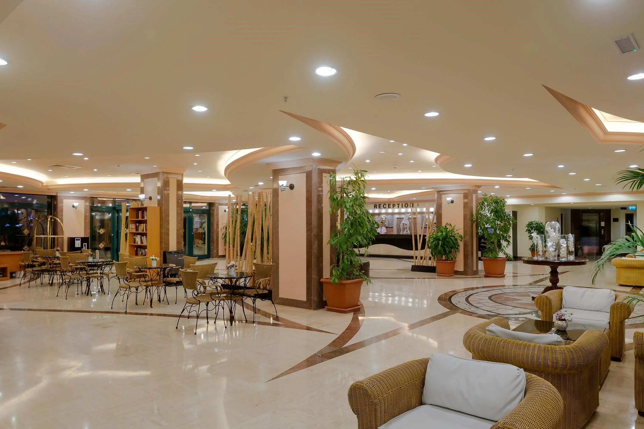 #altIMG Hotel# Miramare Queen Hotel #altIMG in# Antalya, Türkiye - #altIMG Image# 11