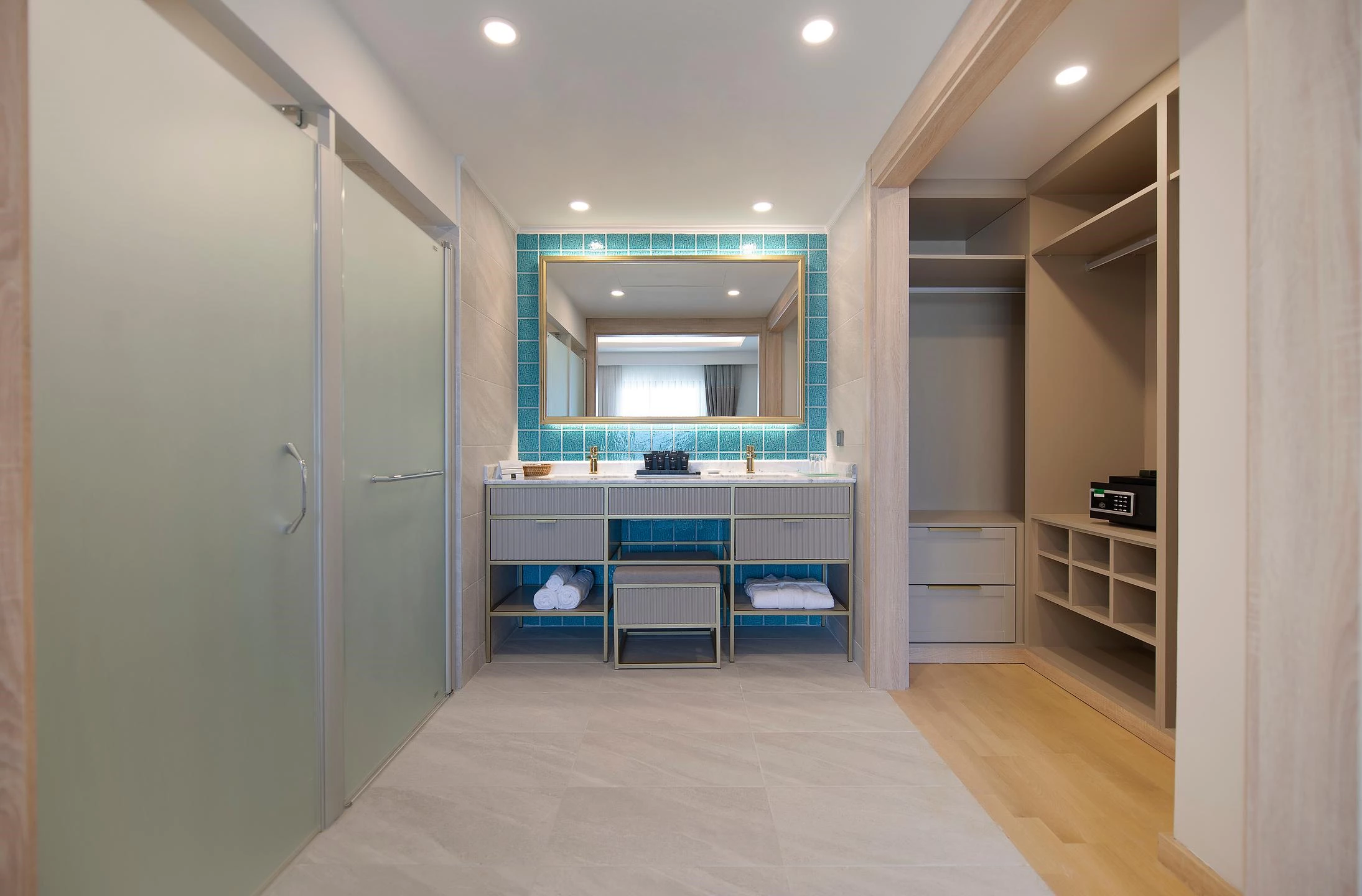 #altIMG Oda in Hotel# Miramare Queen Hotel #altIMG in# Antalya, Türkiye - #altIMG Image# 36