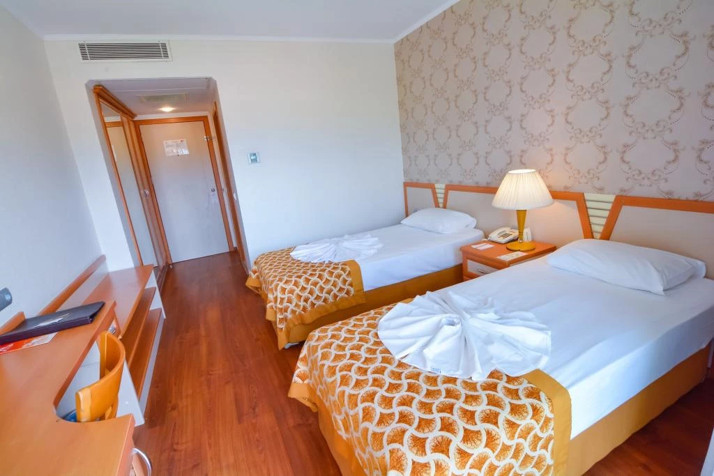 #altIMG Oda in Hotel# Pine House Hotel #altIMG in# Antalya, Türkiye - #altIMG Image# 3