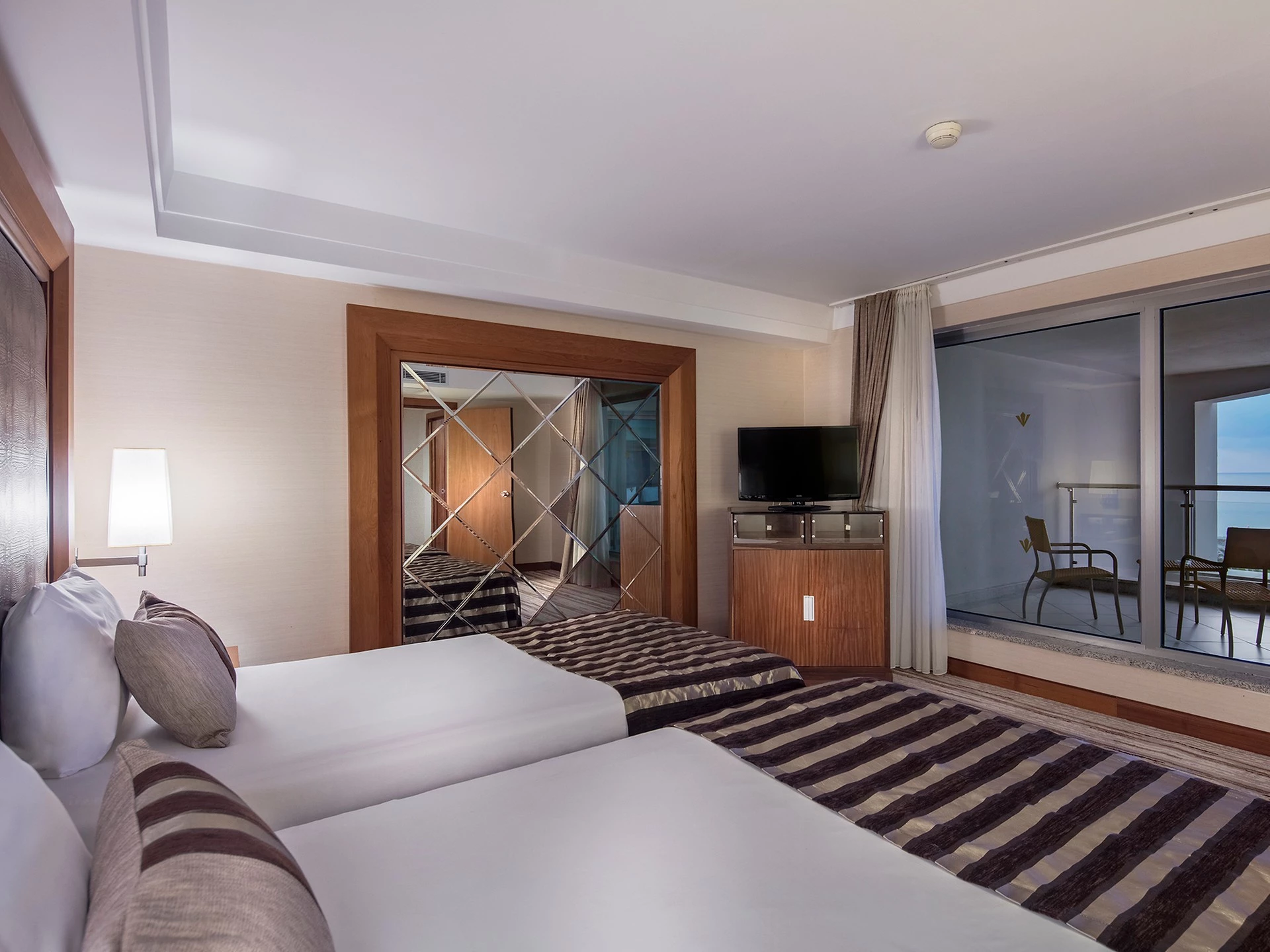 #altIMG Oda in Hotel# Rixos Sungate #altIMG in# Antalya, Türkiye - #altIMG Image# 2