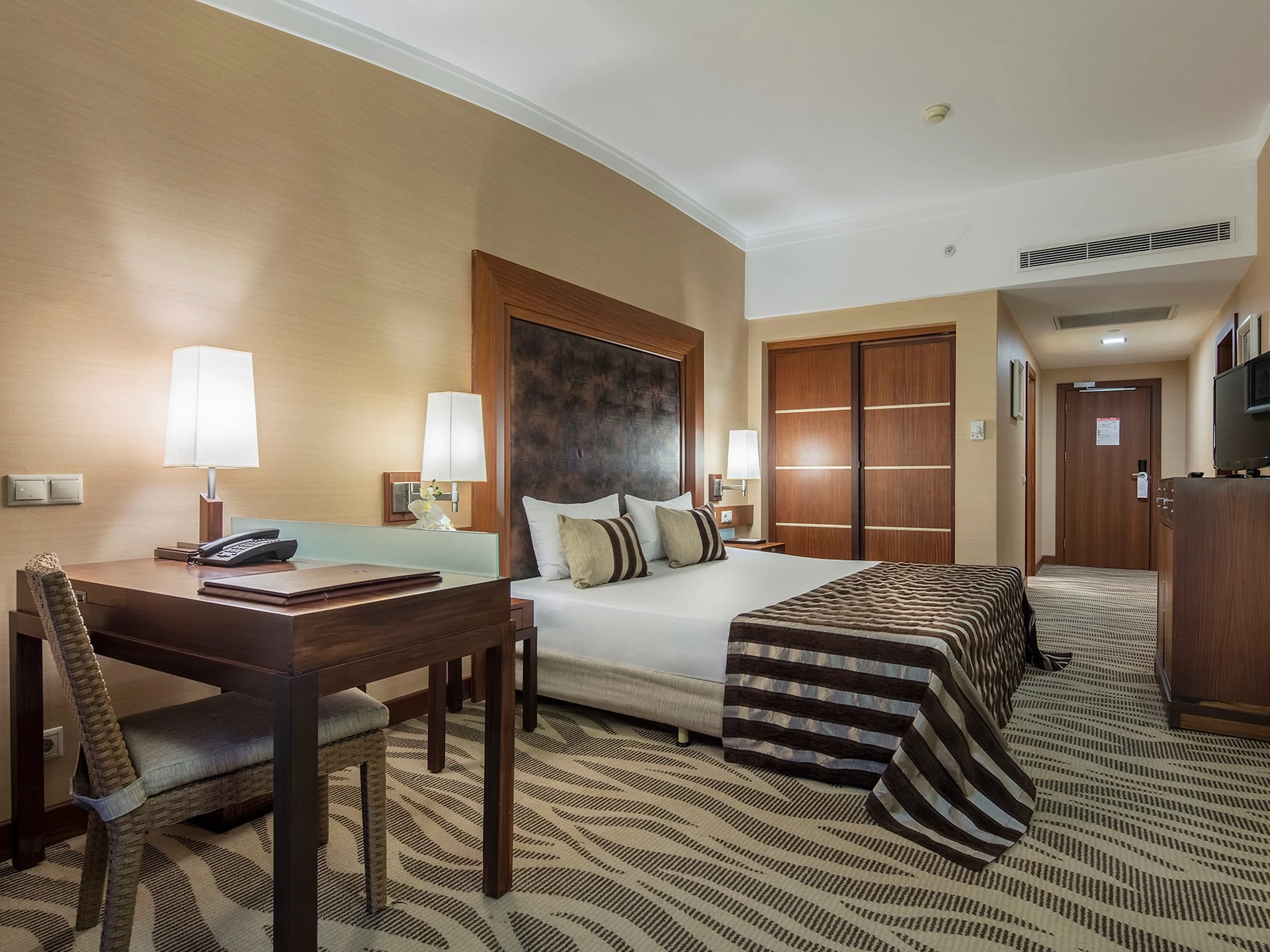 #altIMG Oda in Hotel# Rixos Sungate #altIMG in# Antalya, Türkiye - #altIMG Image# 11