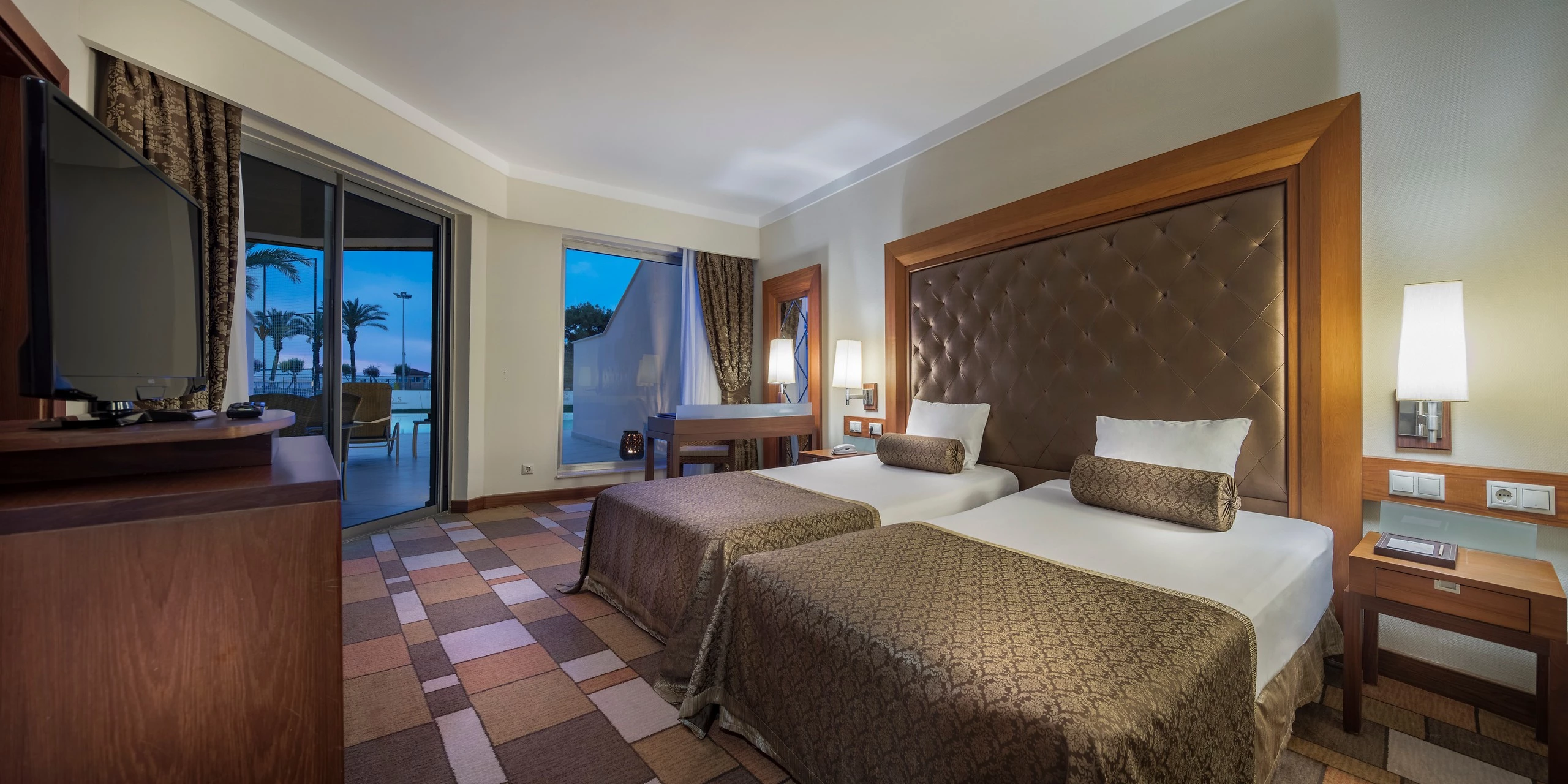 #altIMG Oda in Hotel# Rixos Sungate #altIMG in# Antalya, Türkiye - #altIMG Image# 35