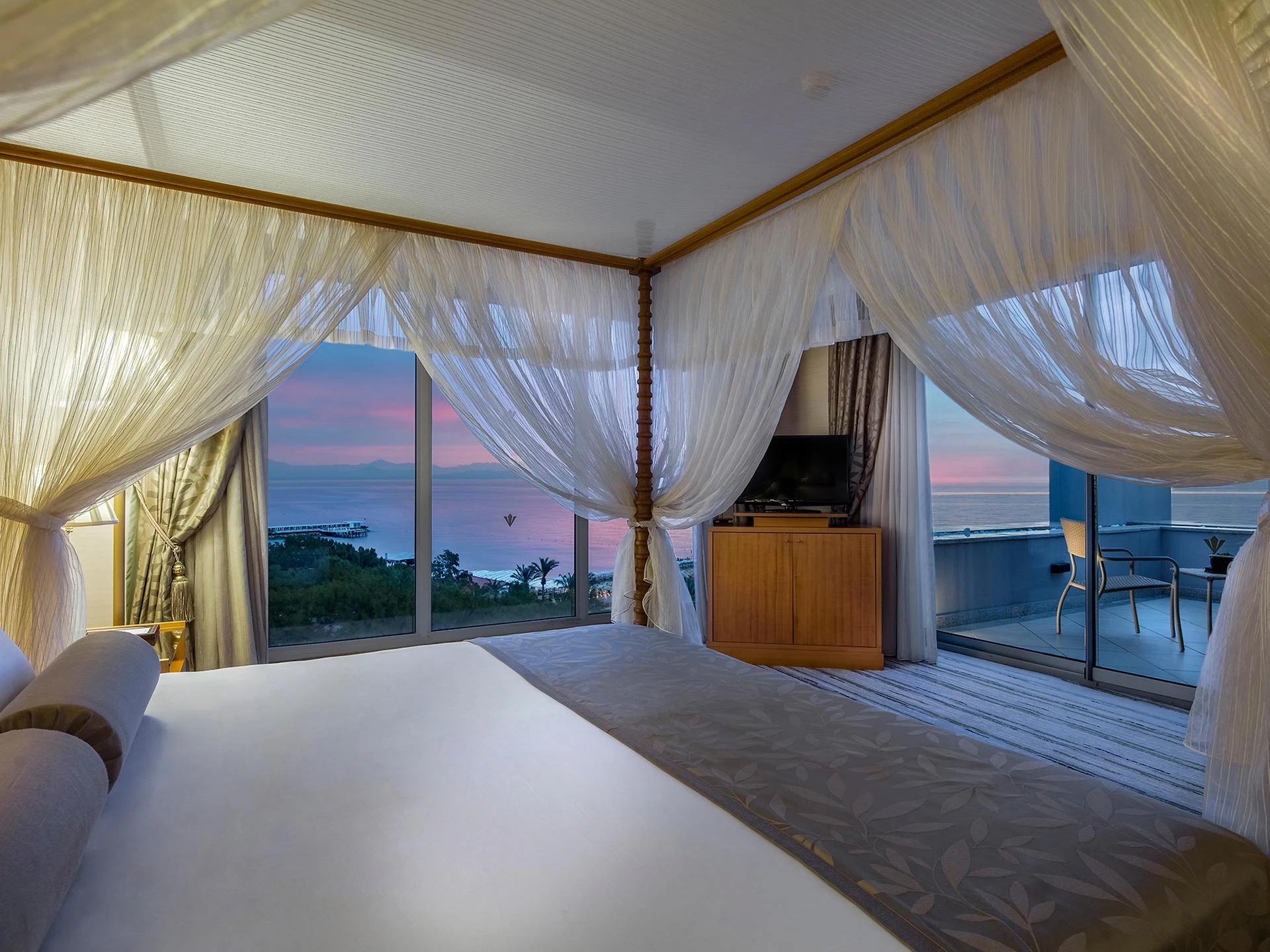 #altIMG Oda in Hotel# Rixos Sungate #altIMG in# Antalya, Türkiye - #altIMG Image# 56