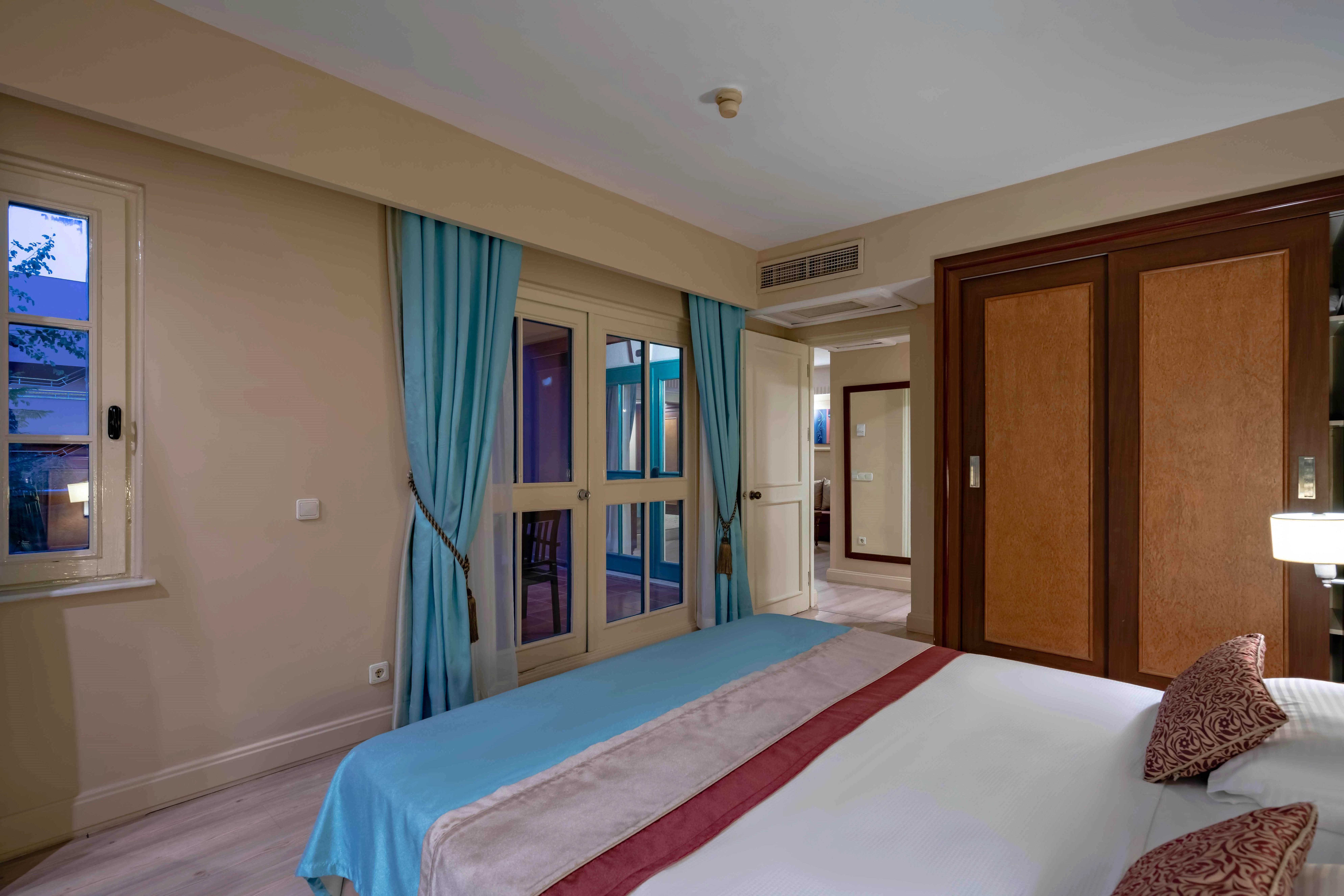 #altIMG Oda in Hotel# Royal Diwa Resort #altIMG in# Antalya, Türkiye - #altIMG Image# 7