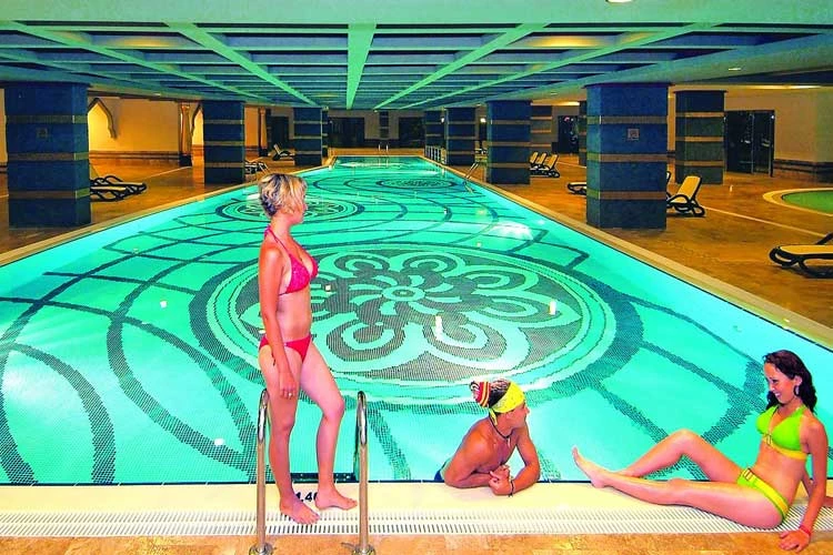 #altIMG Havuz in Hotel# Royal Dragon Hotel #altIMG in# Antalya, Türkiye - #altIMG Image# 1