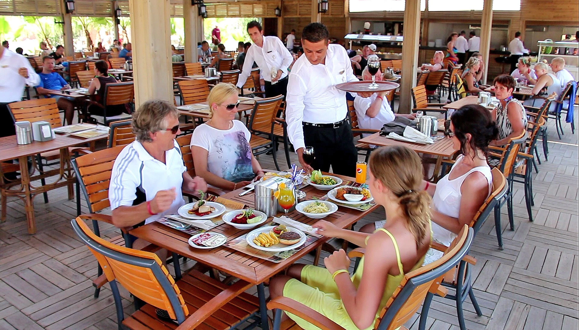 #altIMG Yeme-İçme in Hotel# Royal Dragon Hotel #altIMG in# Antalya, Türkiye - #altIMG Image# 6