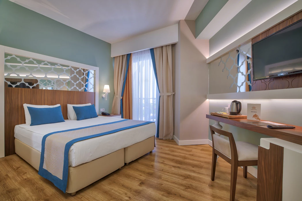 #altIMG Oda in Hotel# Side Crown Sunshine Hotel #altIMG in# Antalya, Türkiye - #altIMG Image# 11