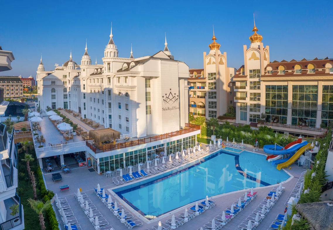 #altIMG Havuz in Hotel# Side Royal Palace Hotel & SPA #altIMG in# Antalya, Türkiye - #altIMG Image# 1