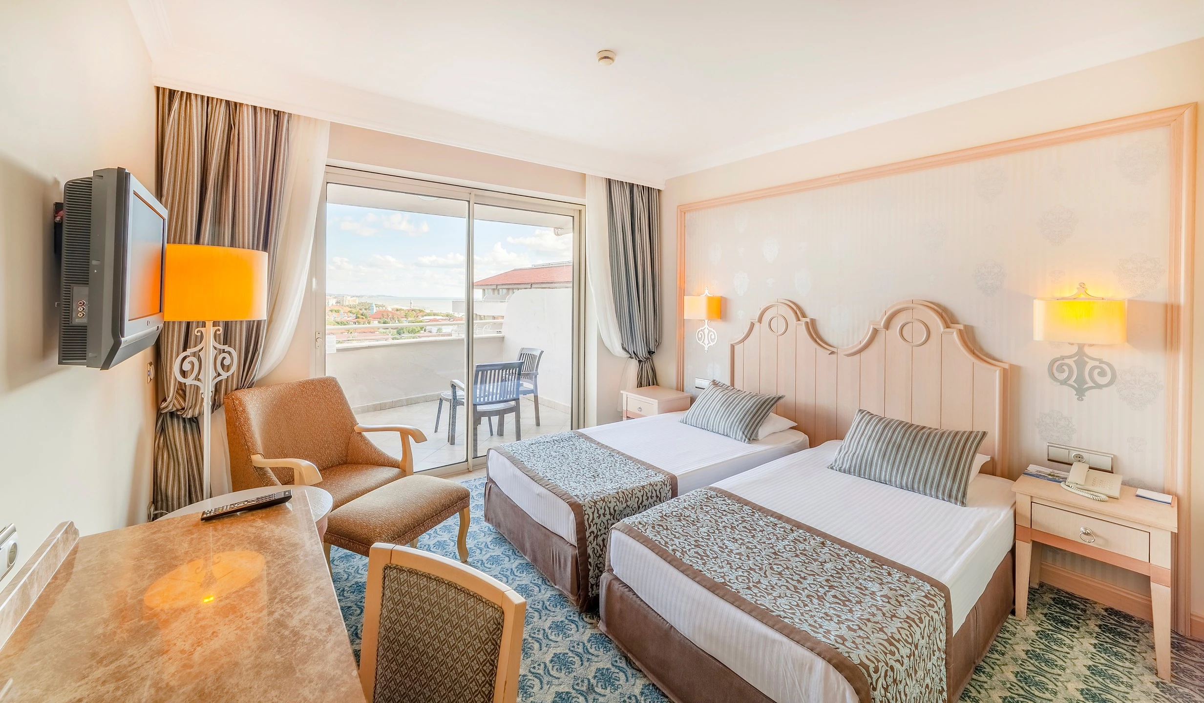 #altIMG Oda in Hotel# Starlight Resort Hotel #altIMG in# Antalya, Türkiye - #altIMG Image# 1