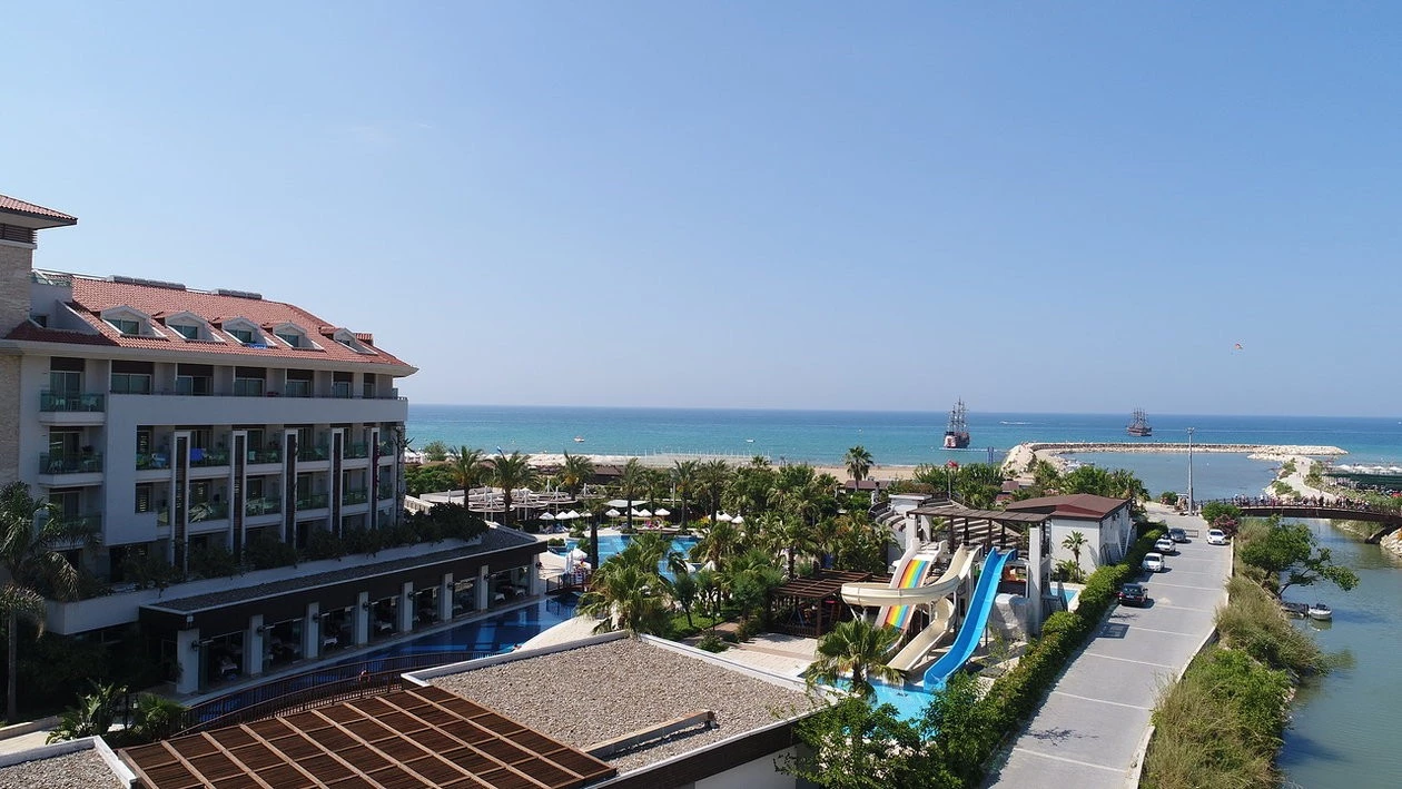 #altIMG Hotel# Sunis Evren Beach Resort Hotel & Spa #altIMG in# Antalya, Türkiye - #altIMG Image# 5