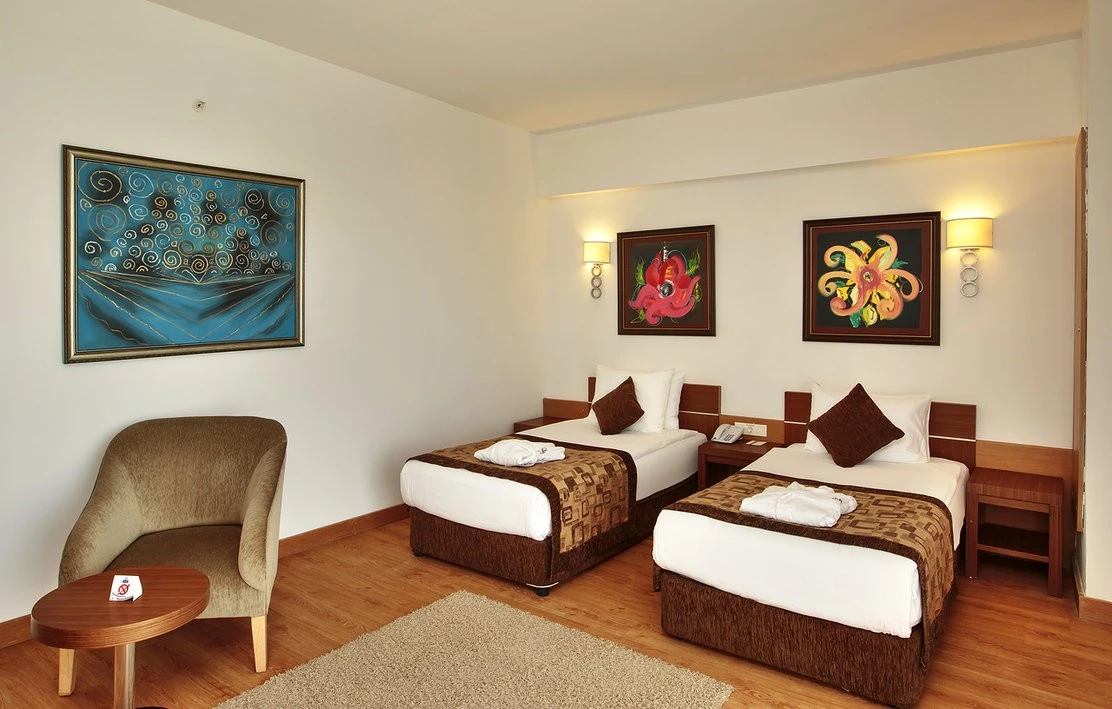 #altIMG Oda in Hotel# Sunis Kumköy Beach Resort Hotel & Spa #altIMG in# Antalya, Türkiye - #altIMG Image# 21