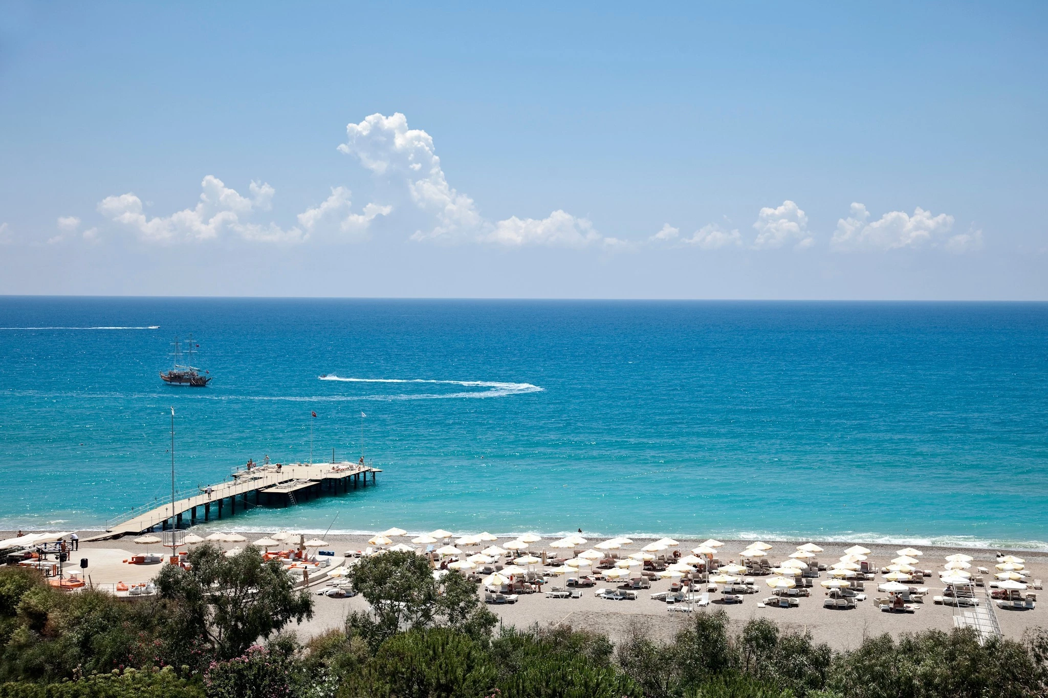 #altIMG Plaj in Hotel# Sunrise Resort Hotel #altIMG in# Antalya, Türkiye - #altIMG Image# 2
