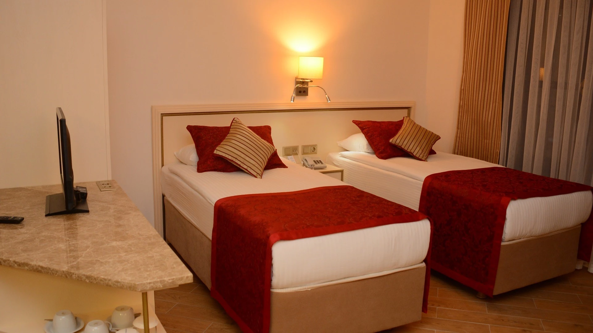 #altIMG Oda in Hotel# Sunrise Resort Hotel #altIMG in# Antalya, Türkiye - #altIMG Image# 16