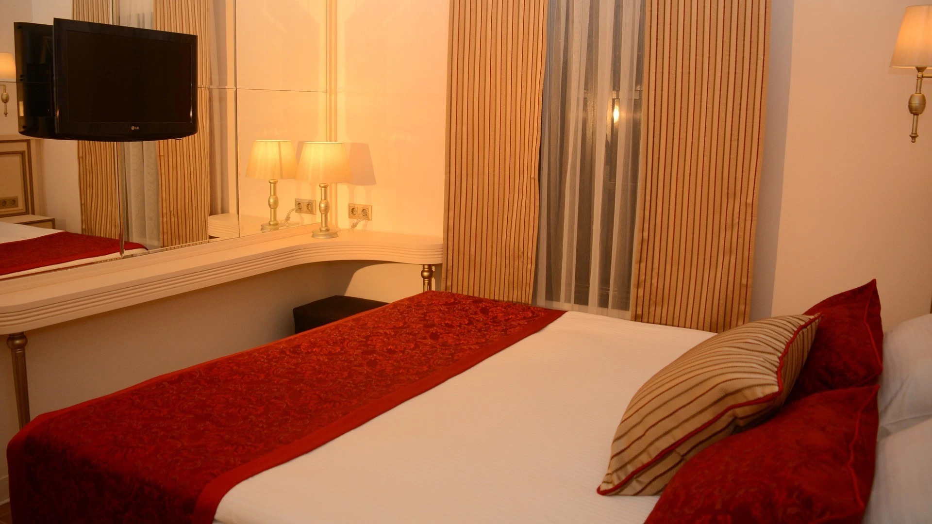 #altIMG Oda in Hotel# Sunrise Resort Hotel #altIMG in# Antalya, Türkiye - #altIMG Image# 17