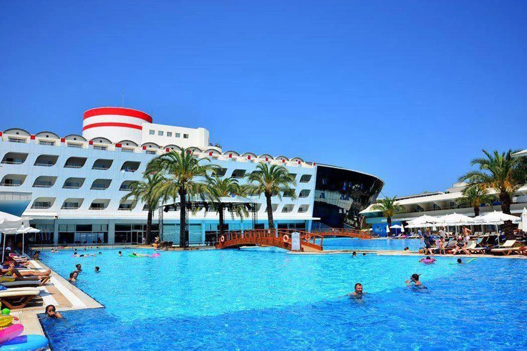 #altIMG Havuz in Hotel# Transatlantik Hotel & SPA #altIMG in# Antalya, Türkiye - #altIMG Image# 4