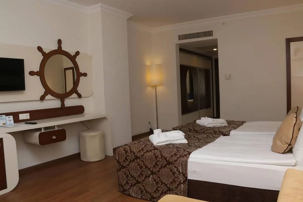 #altIMG Oda in Hotel# Transatlantik Hotel & SPA #altIMG in# Antalya, Türkiye - #altIMG Image# 3