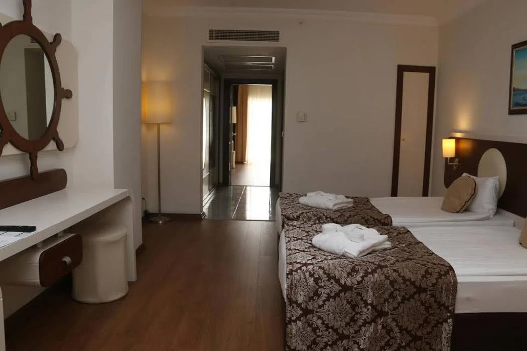 #altIMG Oda in Hotel# Transatlantik Hotel & SPA #altIMG in# Antalya, Türkiye - #altIMG Image# 5