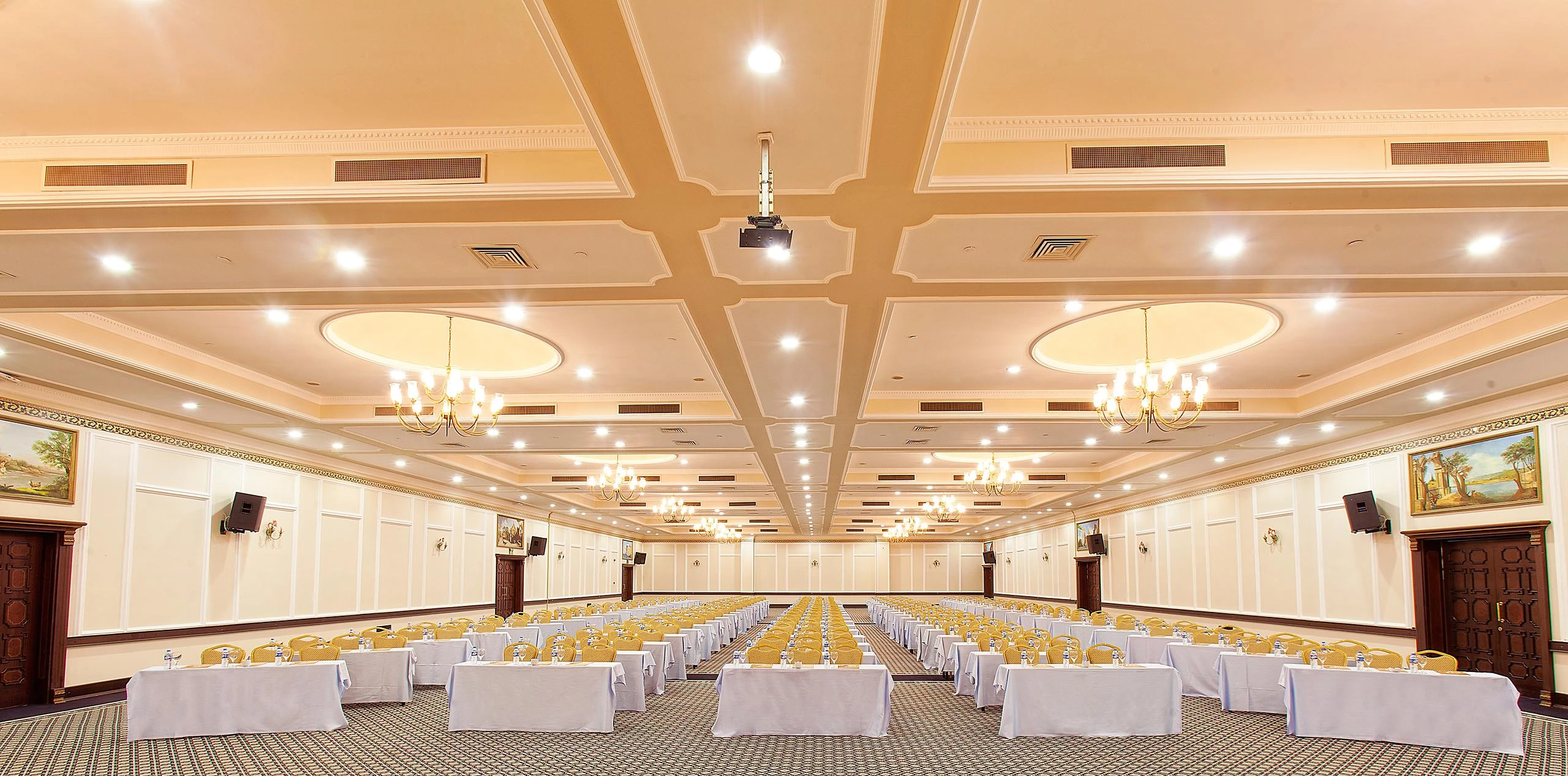 #altIMG Meeting in Hotel# Venezia Palace Deluxe Resort Hotel #altIMG in# Antalya, Türkiye - #altIMG Image# 2