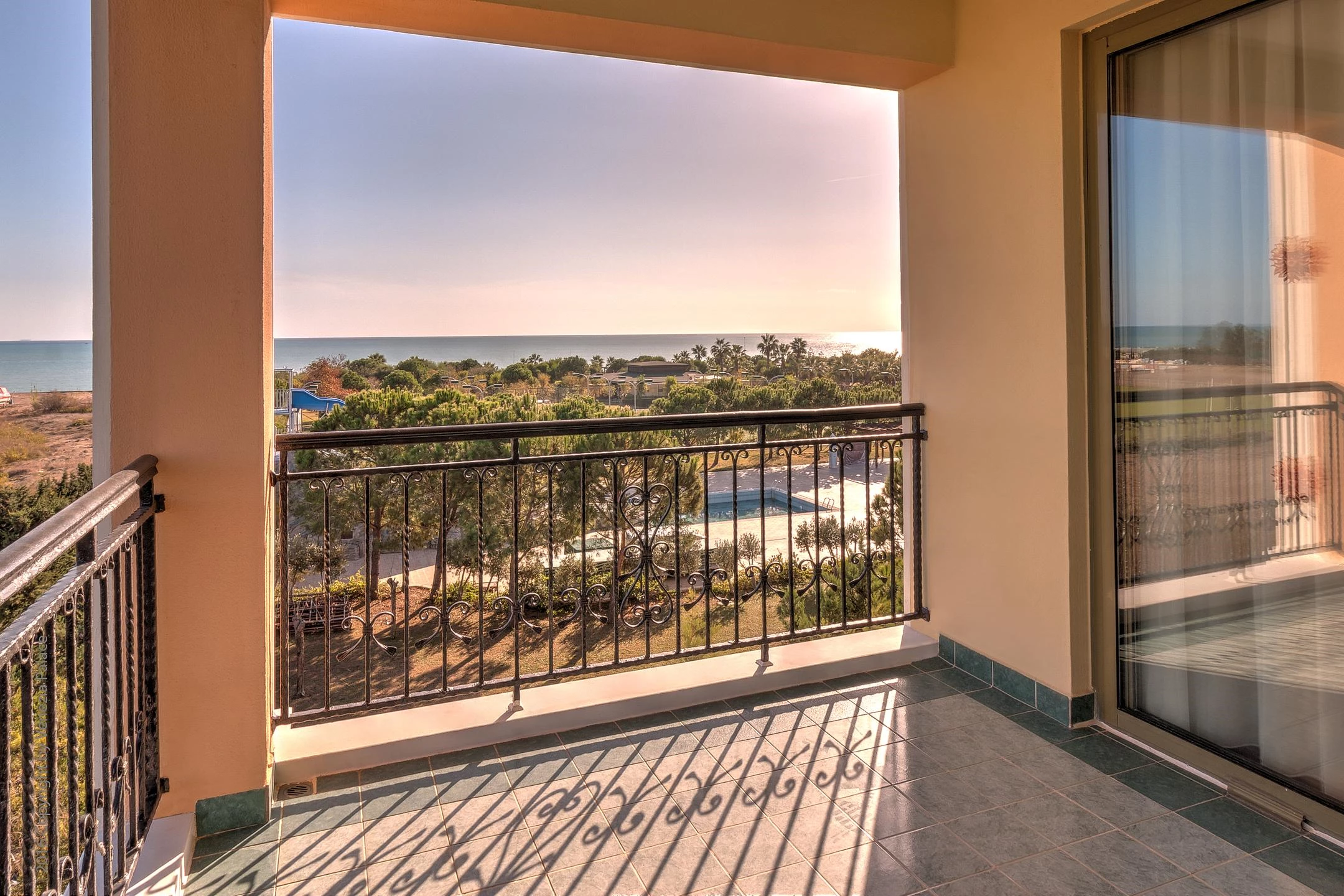 #altIMG Oda in Hotel# Venezia Palace Deluxe Resort Hotel #altIMG in# Antalya, Türkiye - #altIMG Image# 9